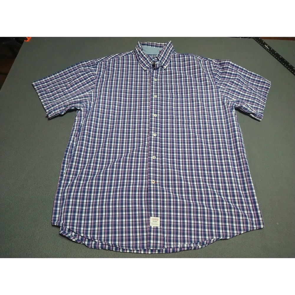 IZOD Shirt Men L Blue Plaid Short Sleeve Button Down Office‎ Nerd Dad Classic